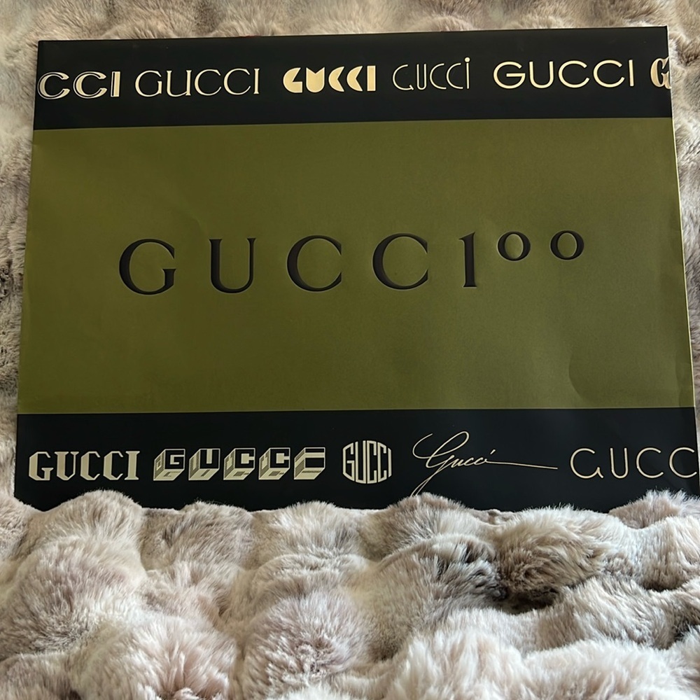 Gucci Authentic Medium Green Black Gucci Empty shopping gift Bag